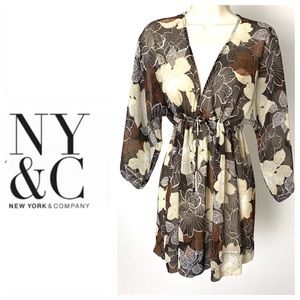 💚💚New York & CO Sheer Dress Cover Up